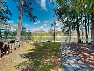 The Pend Oreille Riverside Retreat - Sagle vacation rental property