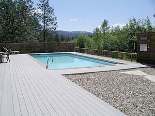 Picture of the Warm Springs Pool House in Garden Valley, Idaho