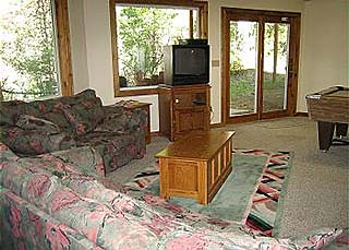 Picture of the Middle Fork River Cabin in Garden Valley, Idaho