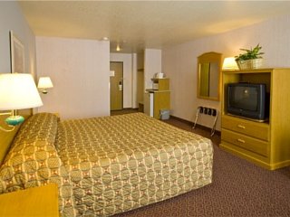 Picture of the Americas Best Value Inn & Suites in McCall, Idaho