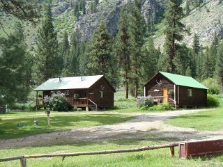 Picture of the Sawtooth Lodge in Lowman, Idaho