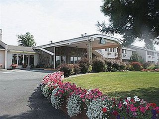 Picture of the Quality Inn & Suites CDA (formerly LaQuinta) in Coeur d Alene, Idaho