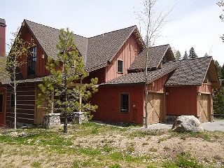 Picture of the Clearwater Townhomes Tamarack in Donnelly, Idaho