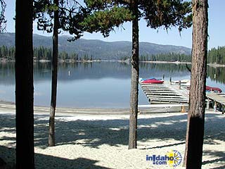 Picture of the Tamarack Bay Condos in McCall, Idaho