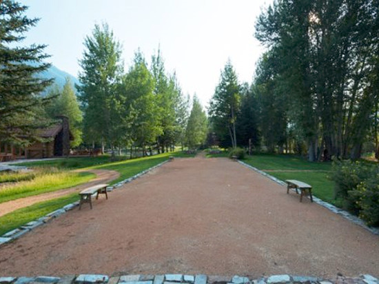 Picture of the Meadowbrook Road 210 in Sun Valley, Idaho