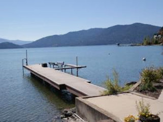 Picture of the Kaniksu Shores in Sandpoint, Idaho