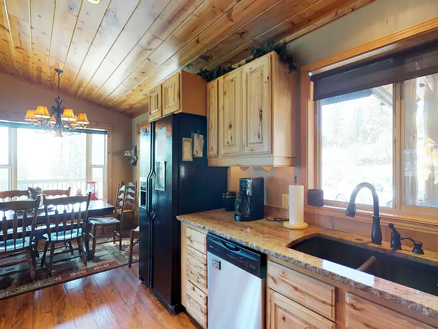 Picture of the Camas Family Cabin in New Meadows, Idaho