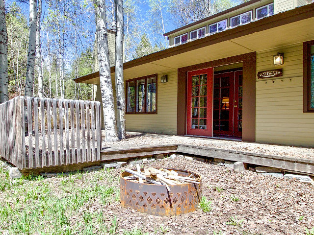 Picture of the Bristlecone Cabin in McCall, Idaho