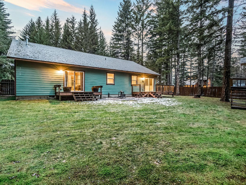 Picture of the Wooded Private Home w/ Hot Tub in Sandpoint, Idaho