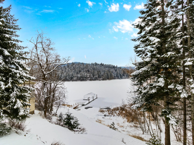 Picture of the Classic Hayden Lake Retreat in Hayden, Idaho