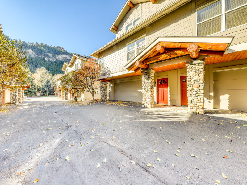 Picture of the Sunbird Condos in Sun Valley, Idaho