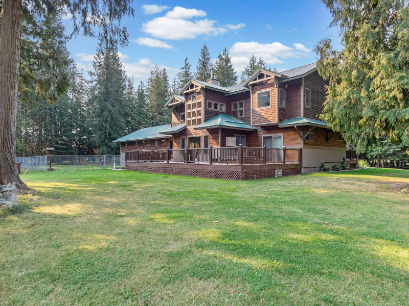 Picture of the Heckaneckis River Lake Lodge - Clark Fork, ID in Sandpoint, Idaho