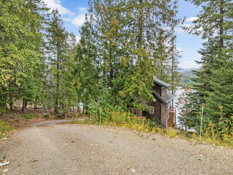 Picture of the Riverfront Retreat - Sagle, ID in Sandpoint, Idaho