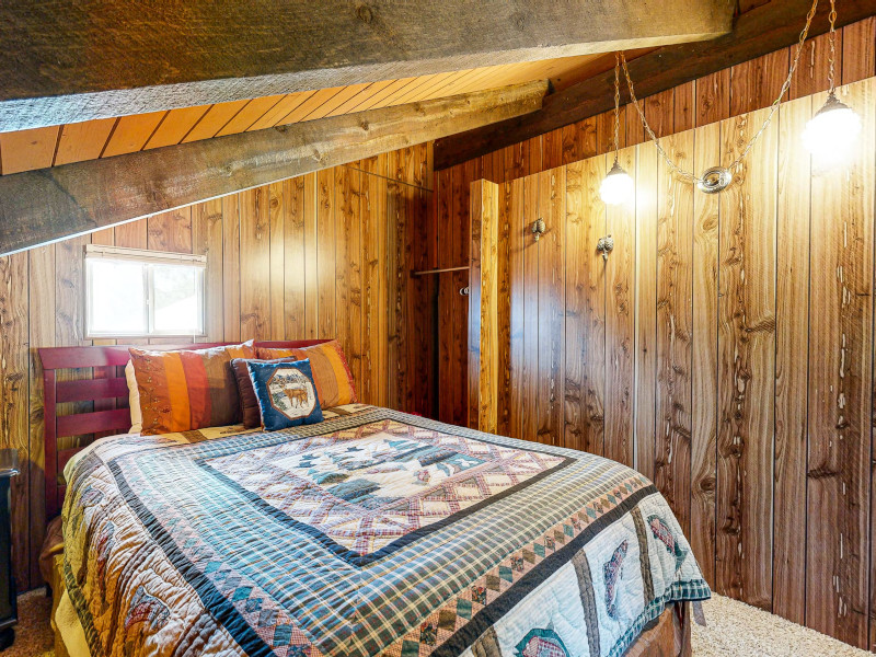 Picture of the Pine Cone Cabin in Cascade, Idaho