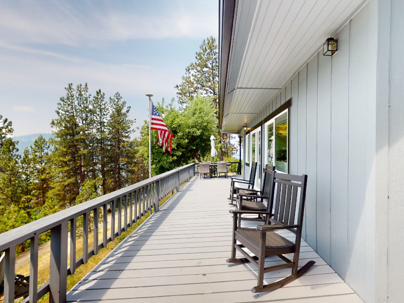 Picture of the Coeur d Alene Cottage - Harrison, ID in Harrison, Idaho