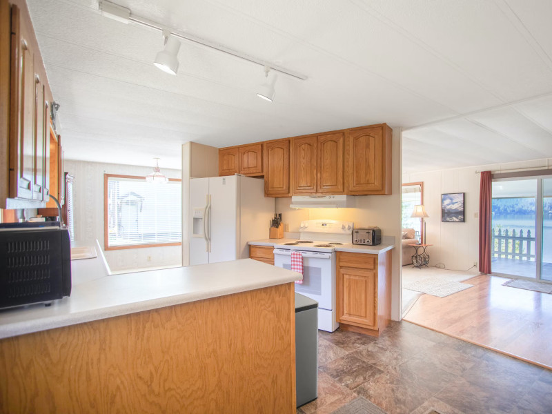 Picture of the Grandmas Cabin at Harlow Point in Harrison, Idaho