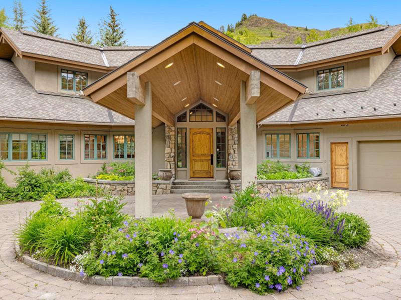 Picture of the Lane Ranch Chateau in Sun Valley, Idaho