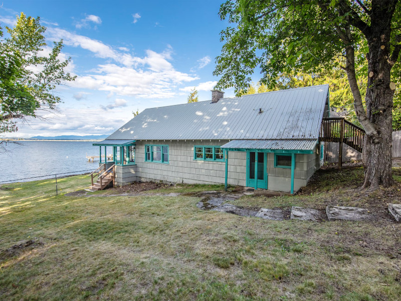 Picture of the Lakeshore Paradise - Sagle in Sandpoint, Idaho