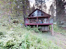 Cabins and Home Vacation Rentals in Cascade Idaho