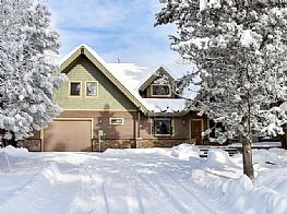 Cabins and Home Vacation Rentals in McCall Idaho