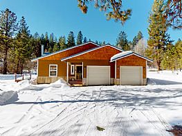 Cabins and Home Vacation Rentals in New Meadows Idaho