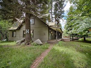 Tuckaway Cabin Mccall Idaho Vacation Rental Cabin Home A Place